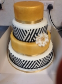 WEDDING CAKE